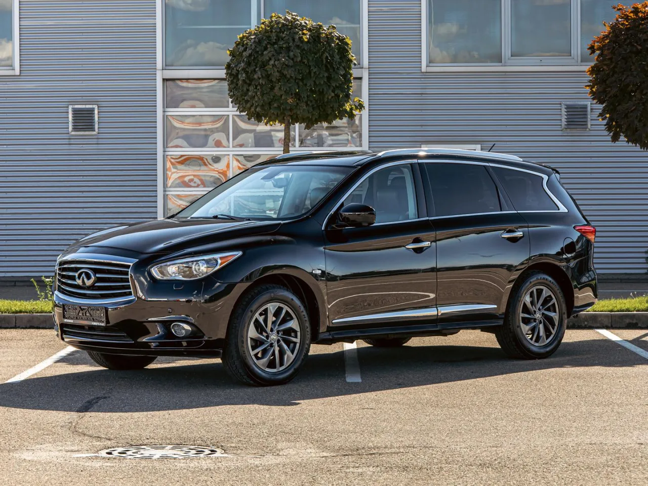 Infiniti JX