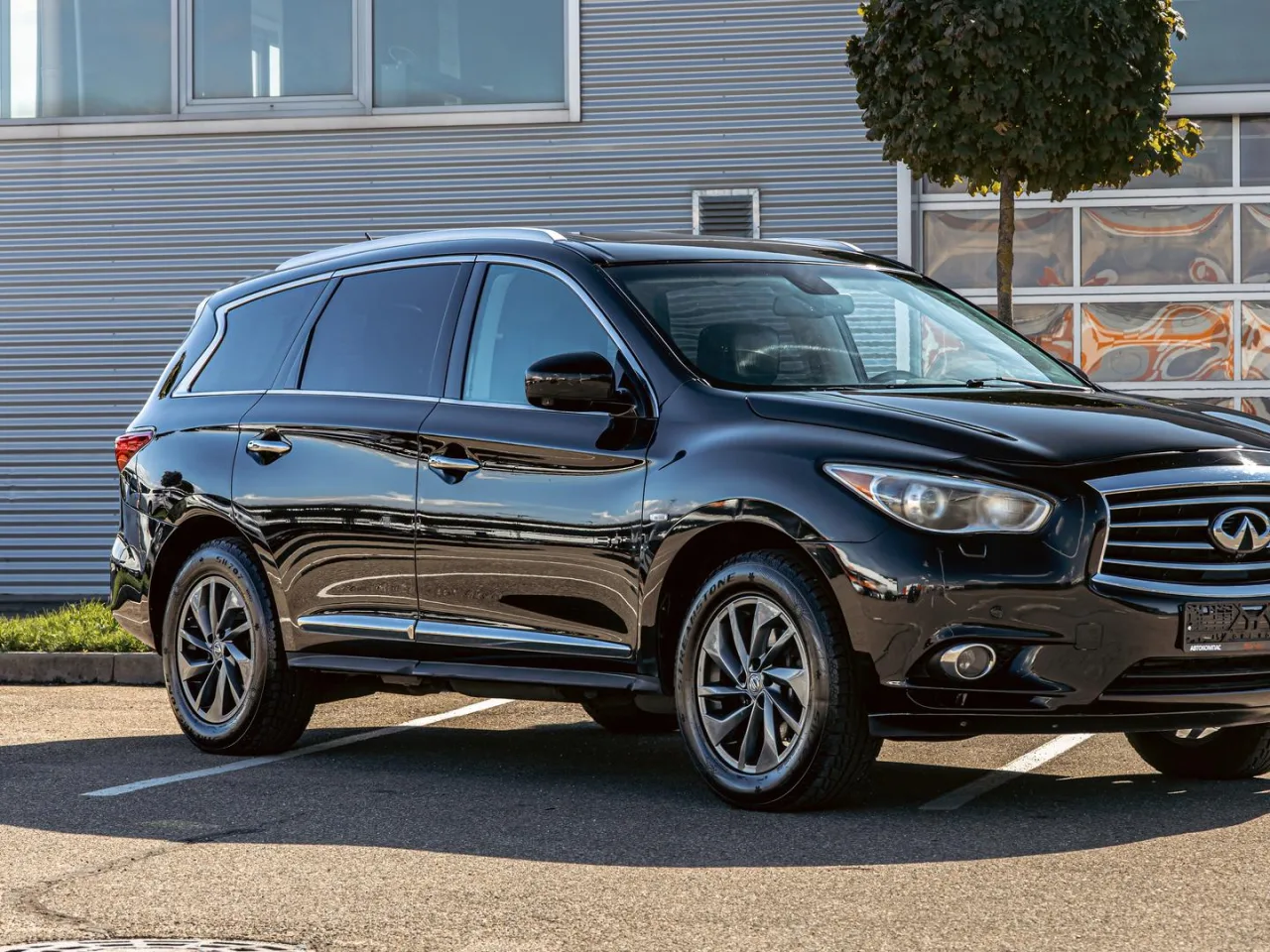 Infiniti JX