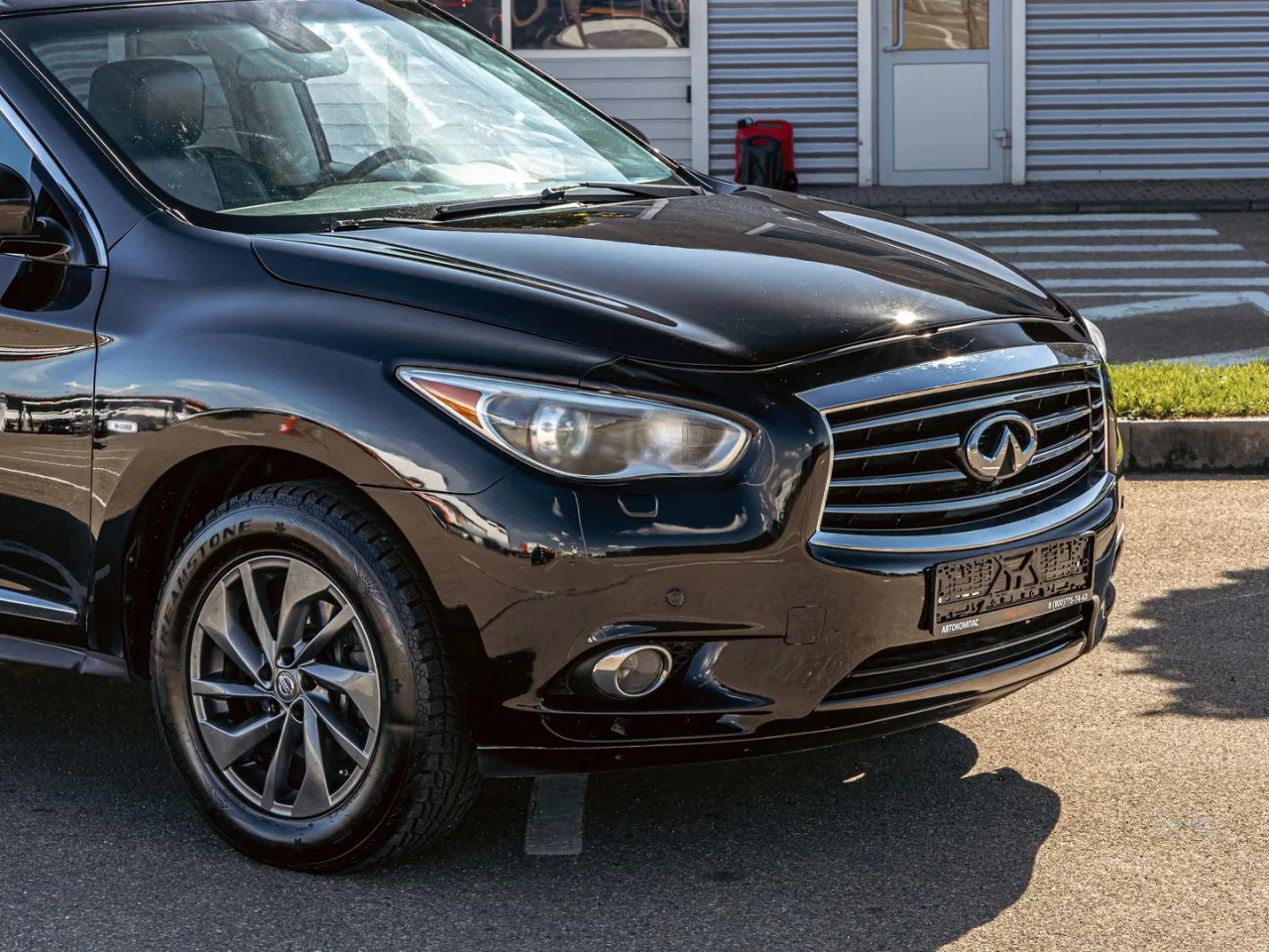 Infiniti JX