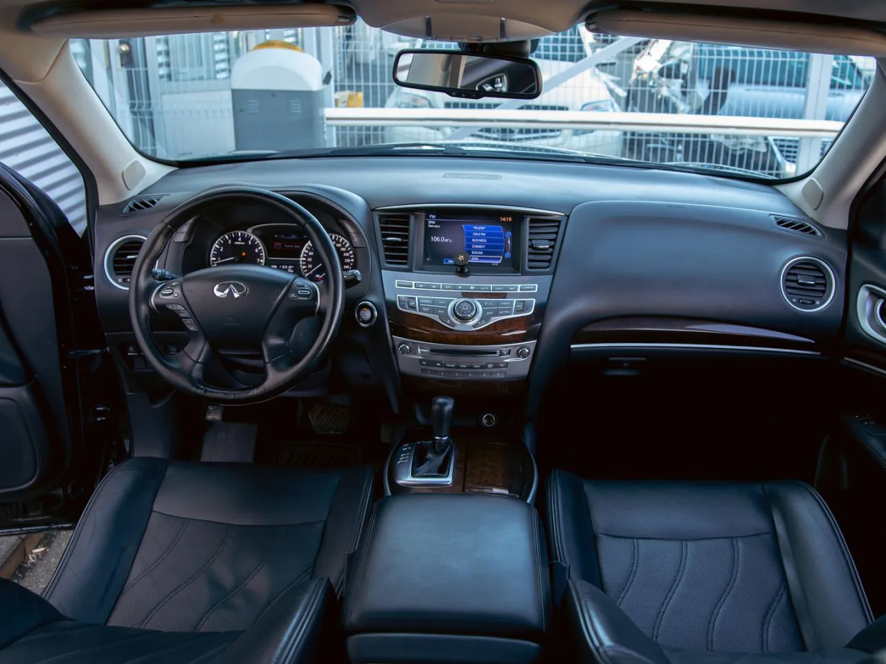 Infiniti JX