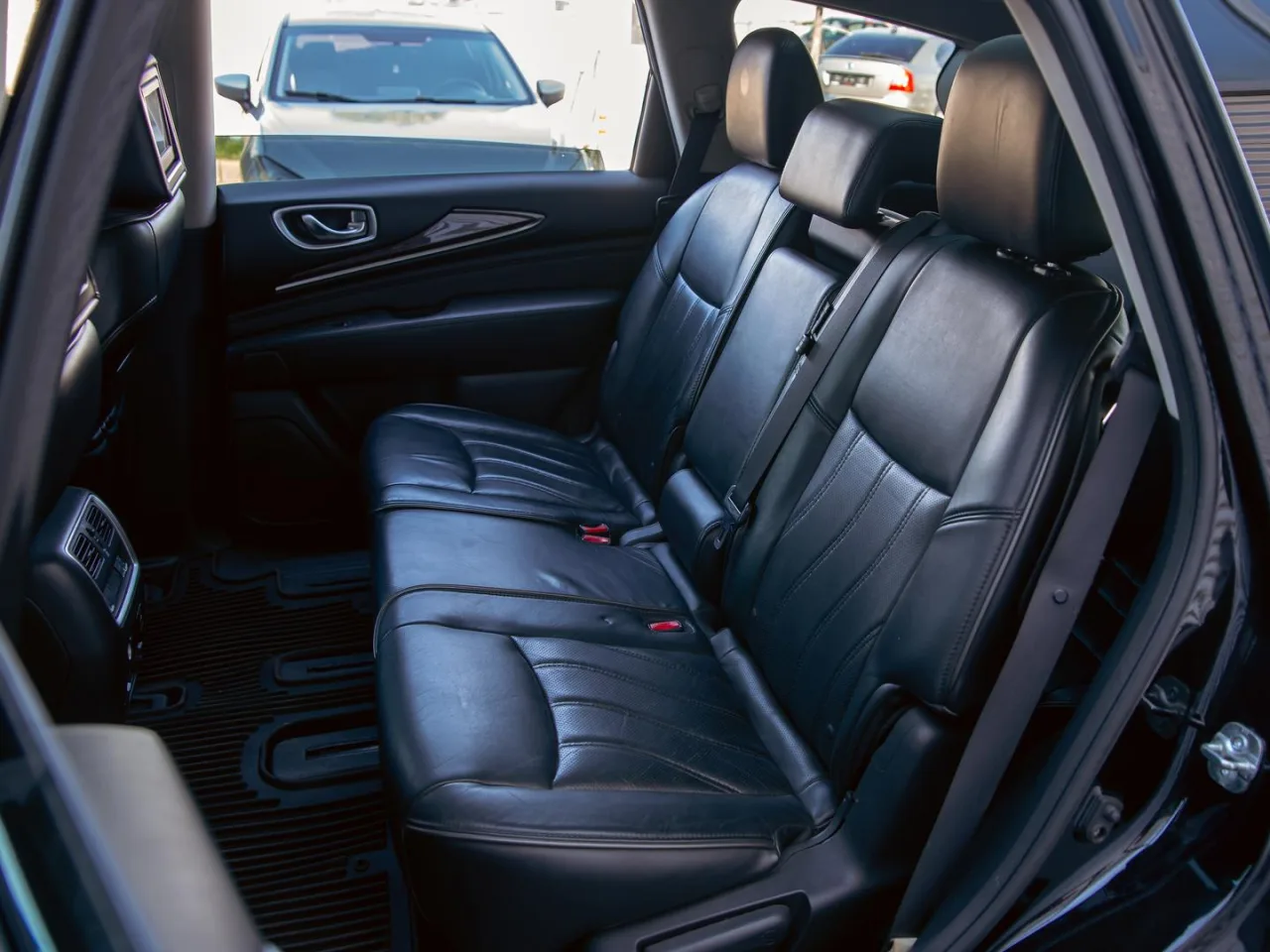 Infiniti JX