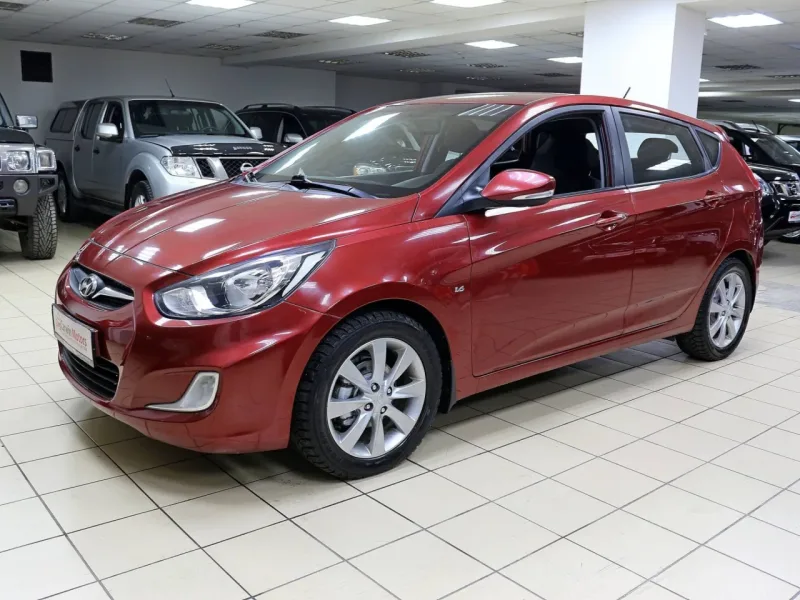 Hyundai Solaris 2012