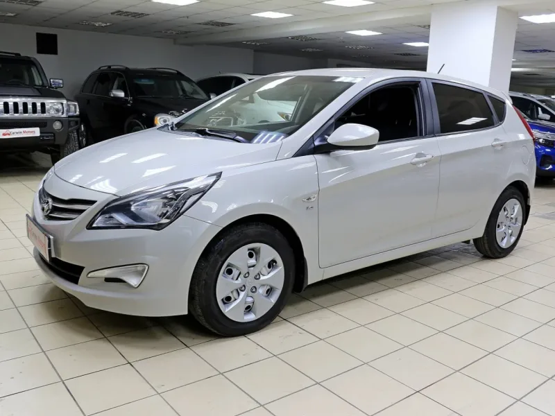 Hyundai Solaris 2015