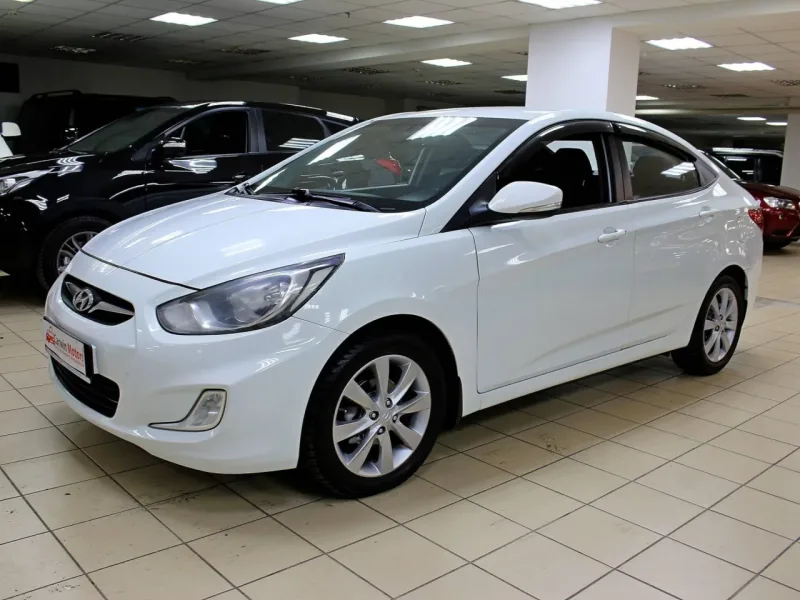 Hyundai Solaris 2014