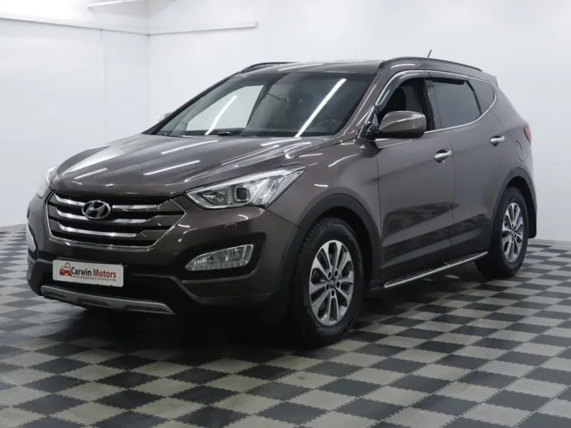 Hyundai Santa Fe 2013