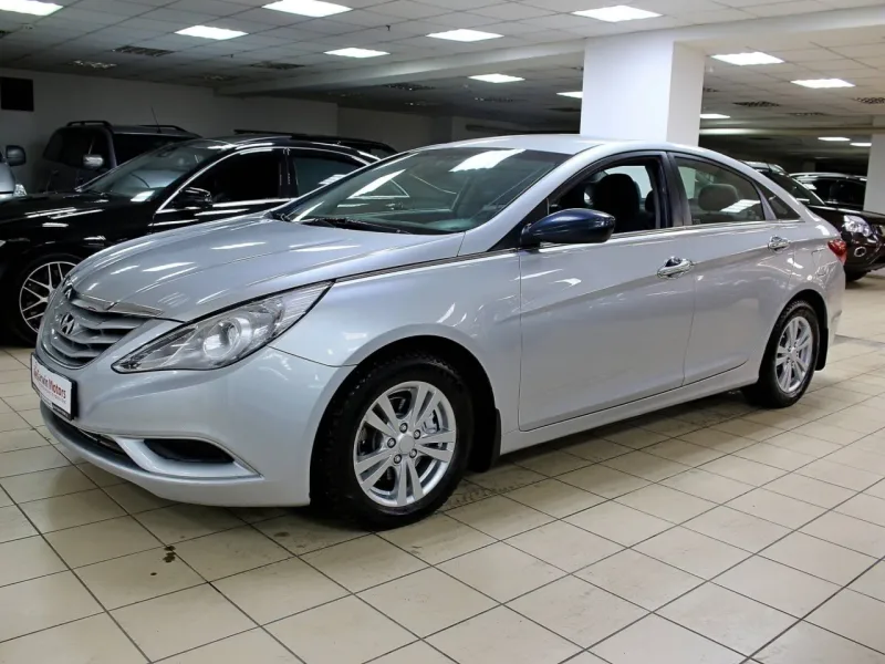 Hyundai Sonata 2012