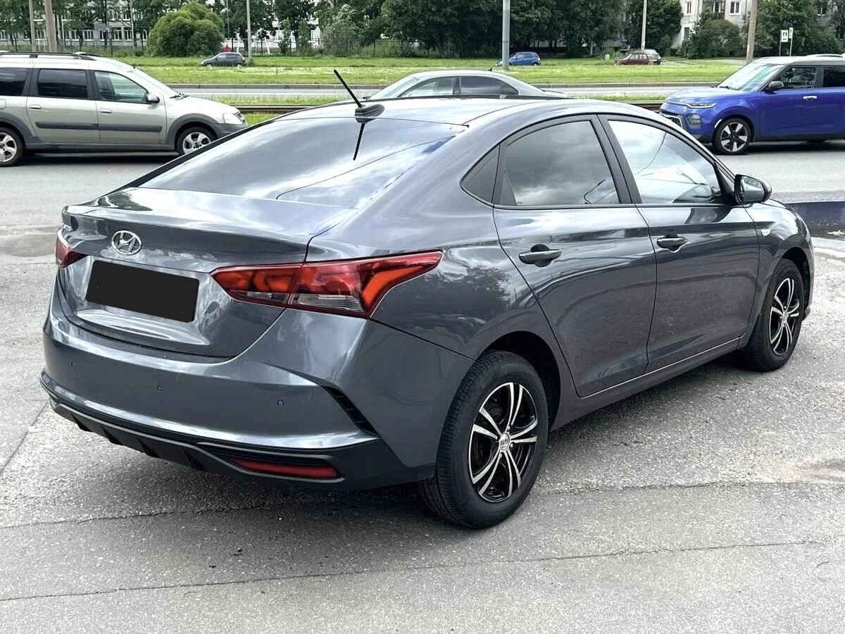 Hyundai Solaris