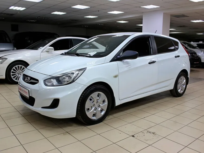 Hyundai Solaris 2013