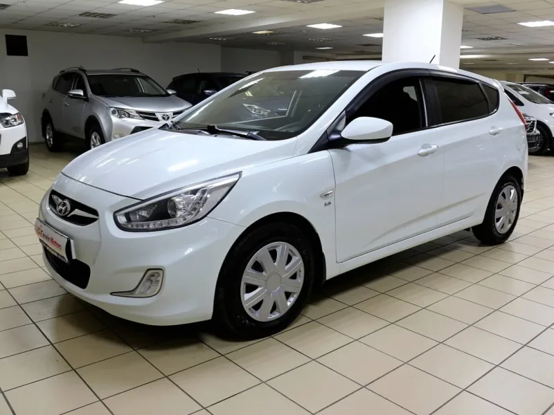 Hyundai Solaris 2013