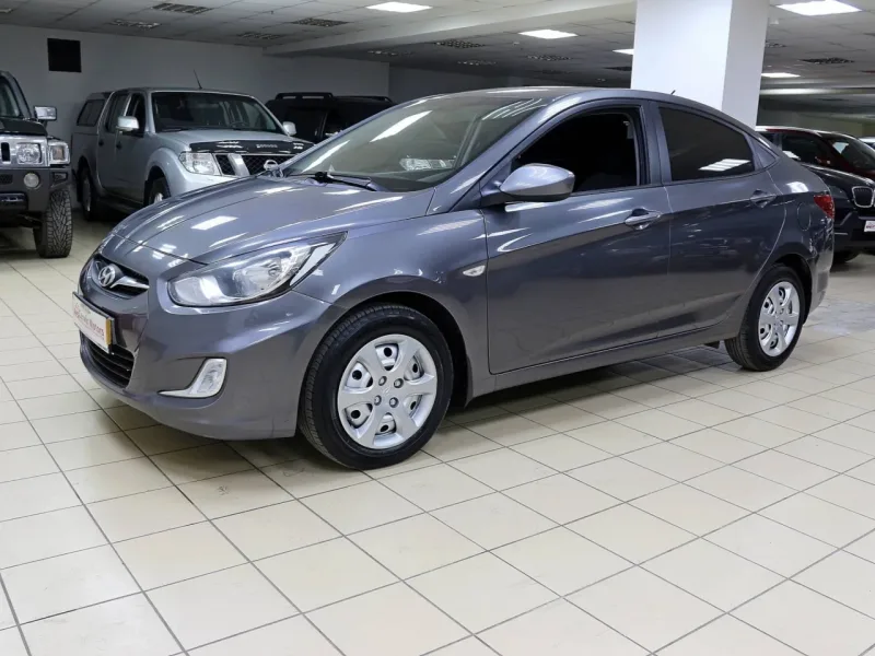 Hyundai Solaris 2013