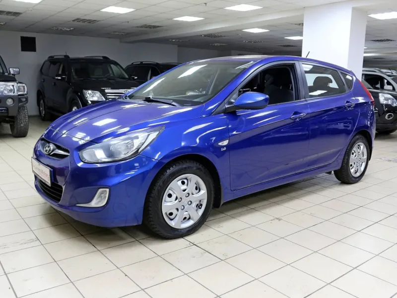 Hyundai Solaris 2012