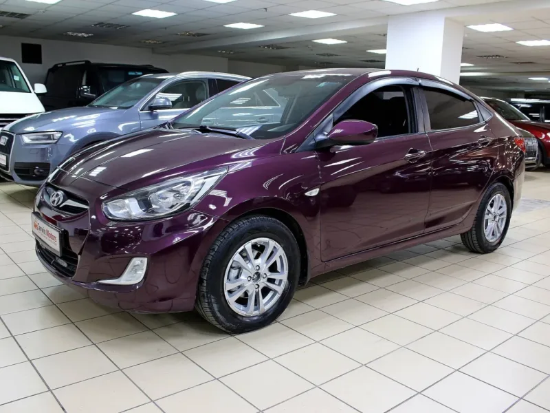 Hyundai Solaris 2012