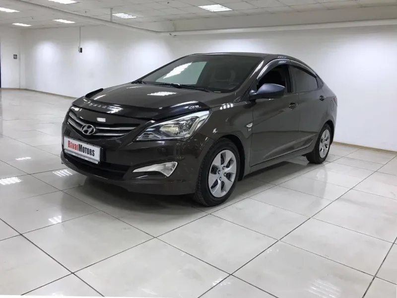 Hyundai Solaris 2015