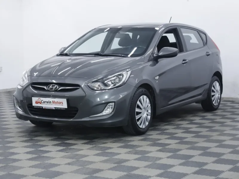 Hyundai Solaris 2013