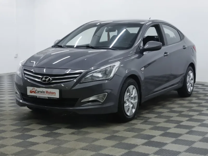 Hyundai Solaris 2016