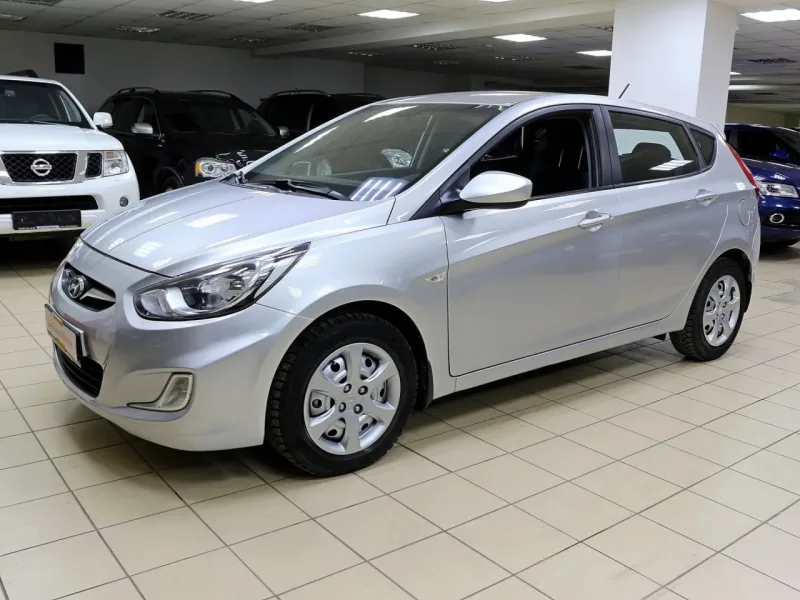 Hyundai Solaris 2012