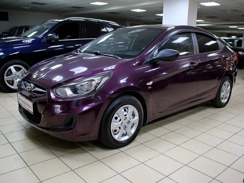 Hyundai Solaris 2012