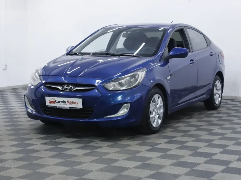 Hyundai Solaris 2013