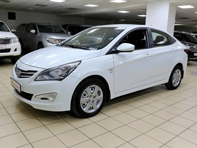 Hyundai Solaris 2015
