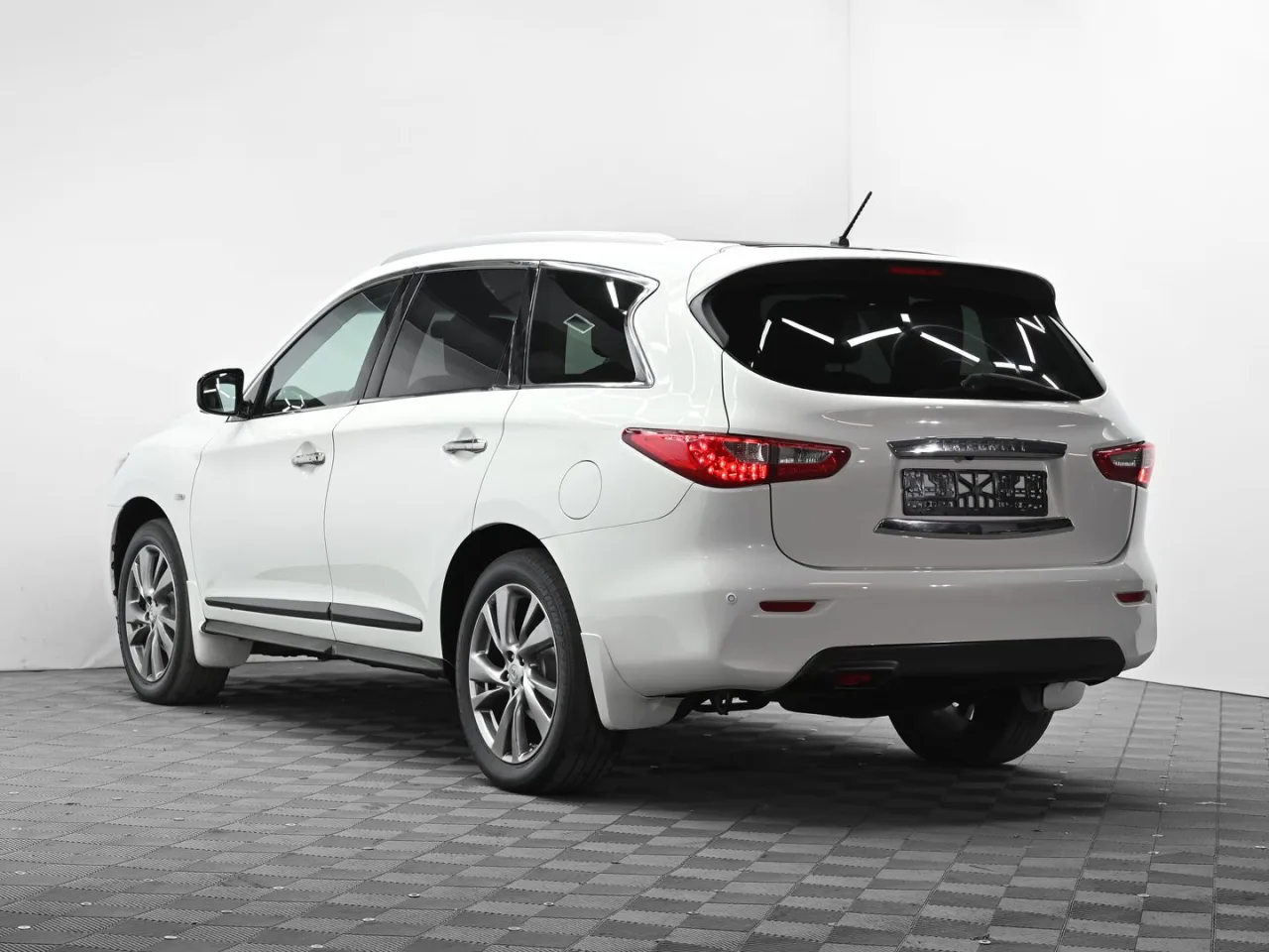 Infiniti JX
