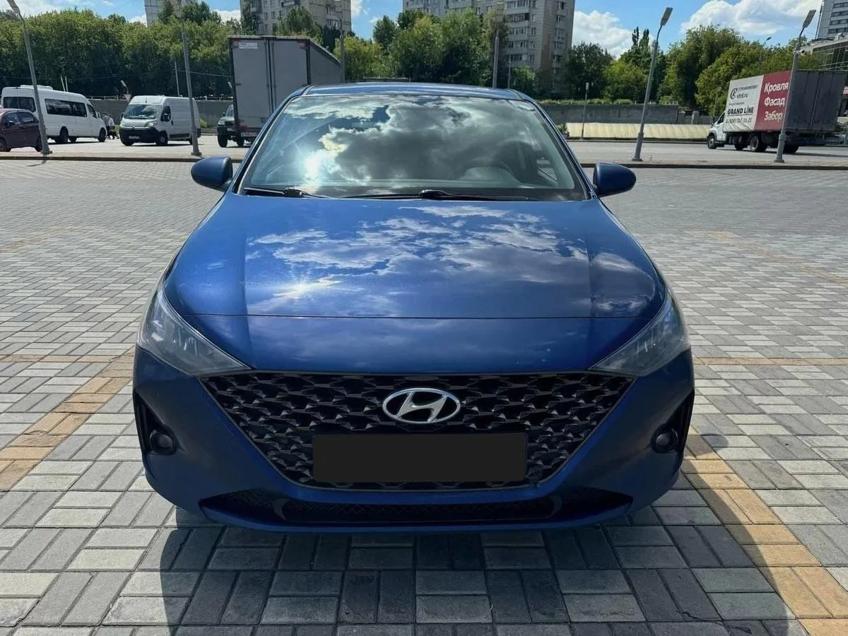 Hyundai Solaris