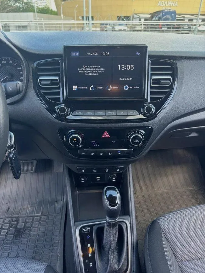 Hyundai Solaris