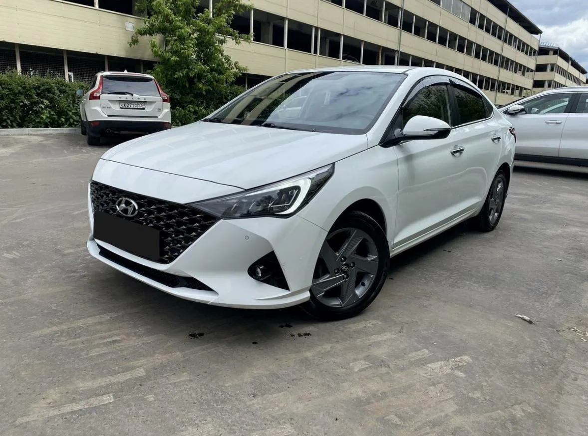 Hyundai Solaris
