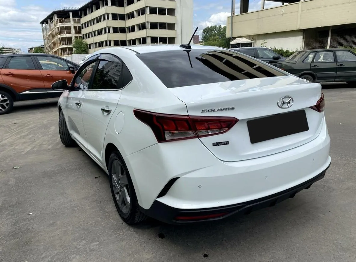 Hyundai Solaris