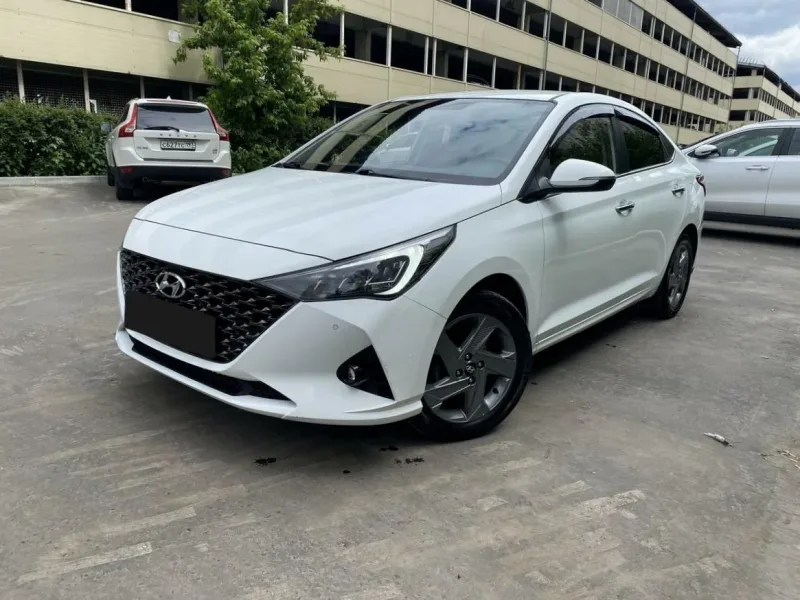 Hyundai Solaris 2021