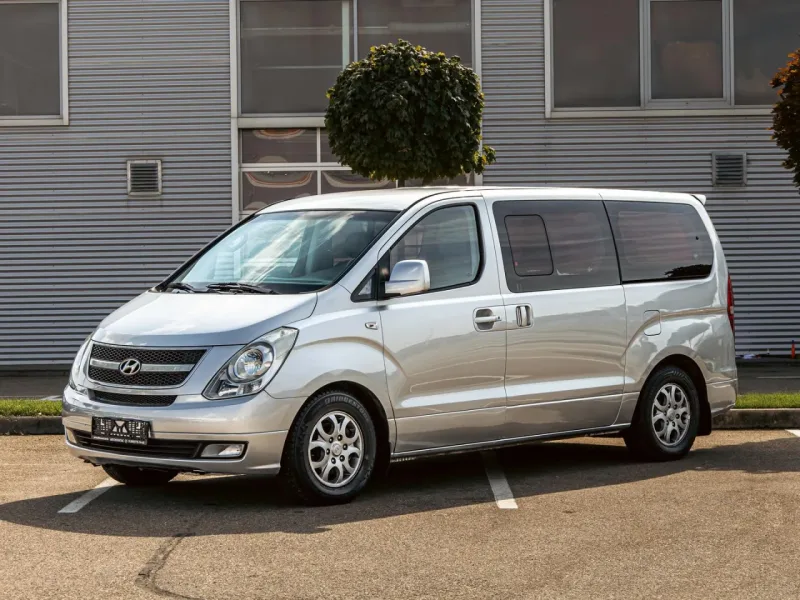 Hyundai Grand Starex 2013