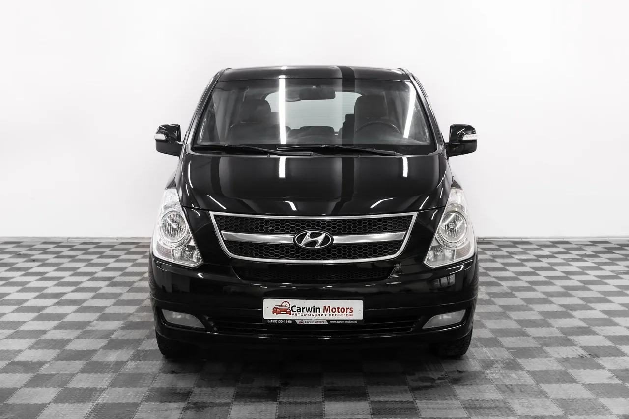 Hyundai Grand Starex