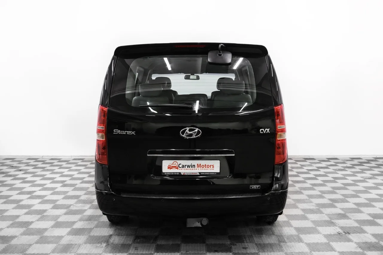 Hyundai Grand Starex