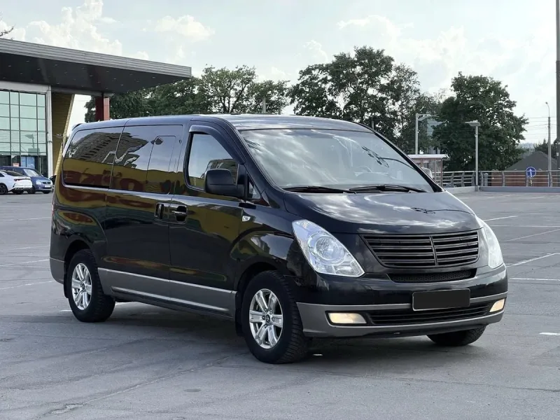 Hyundai Grand Starex 2013