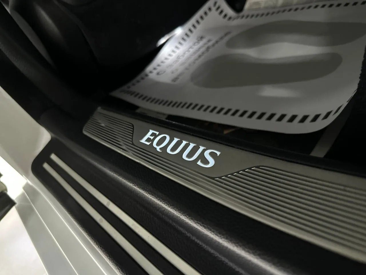 Hyundai Equus