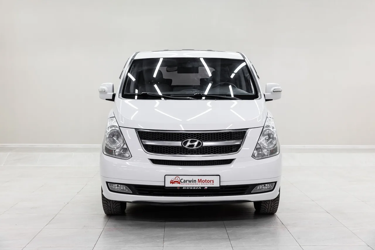 Hyundai Grand Starex