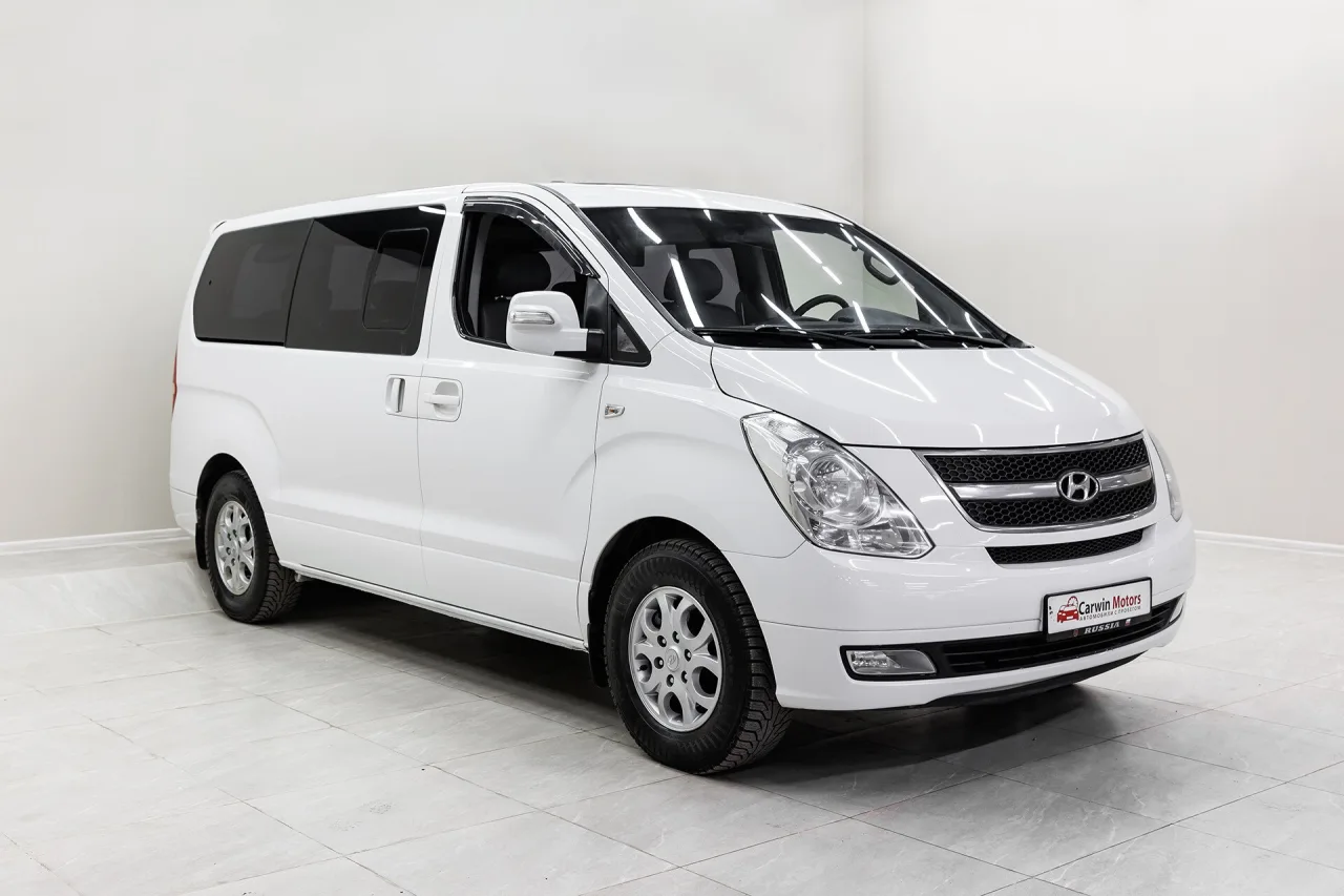 Hyundai Grand Starex