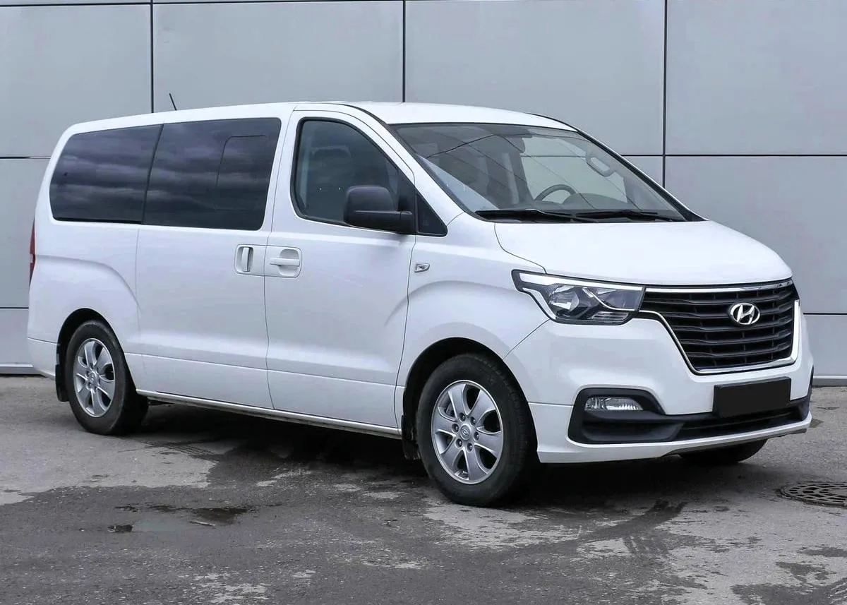 Hyundai Grand Starex