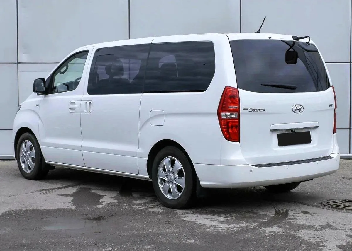 Hyundai Grand Starex