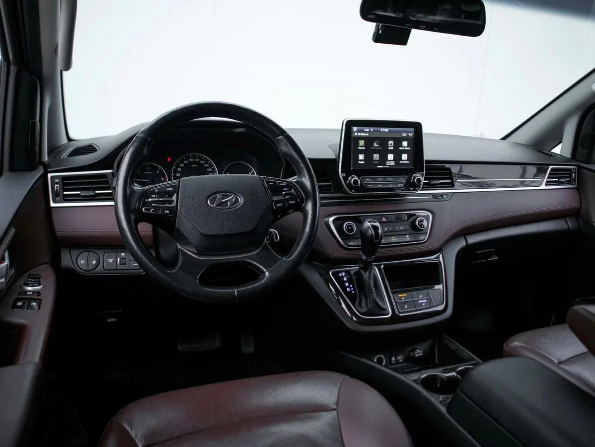 Hyundai Grand Starex