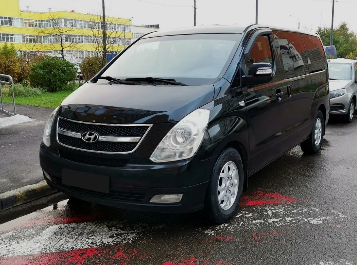 Hyundai Grand Starex