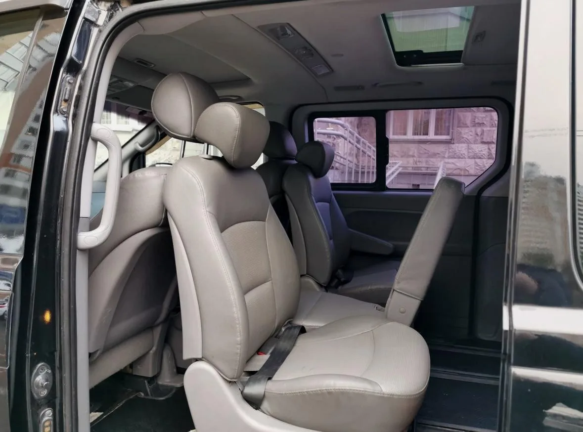 Hyundai Grand Starex