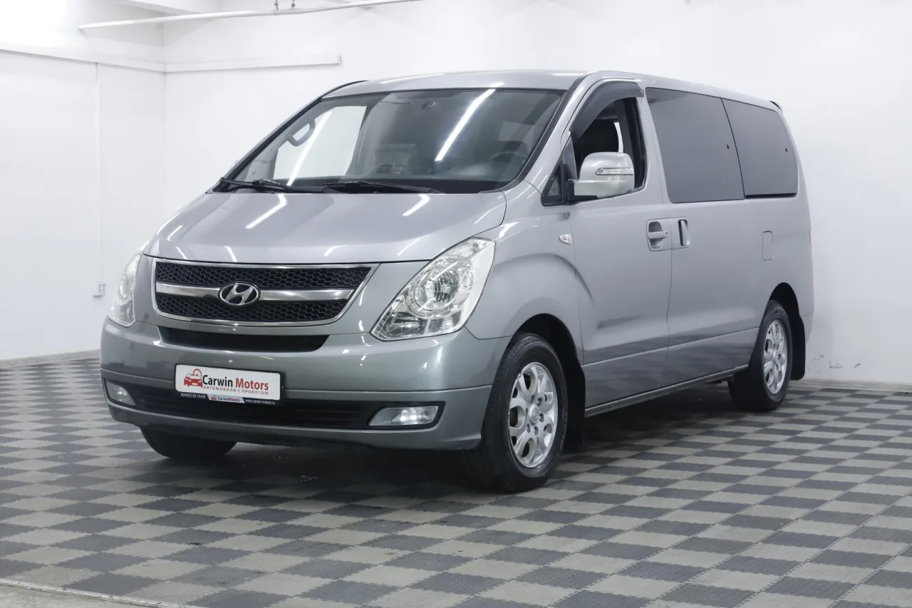 Hyundai Grand Starex