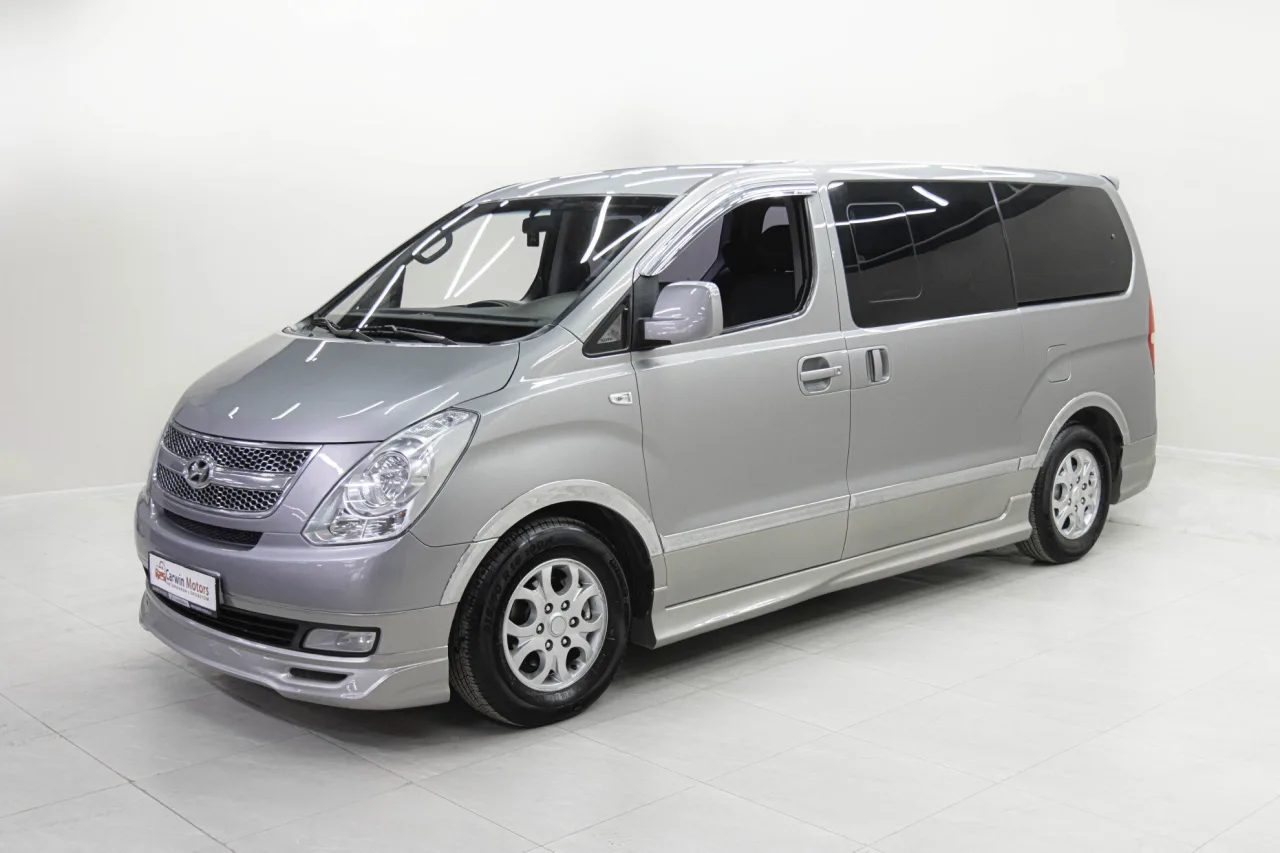 Hyundai Grand Starex