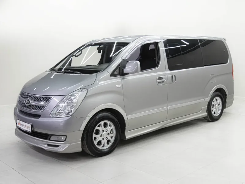 Hyundai Grand Starex 2013