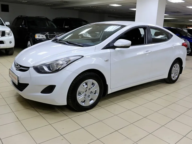 Hyundai Elantra 2013