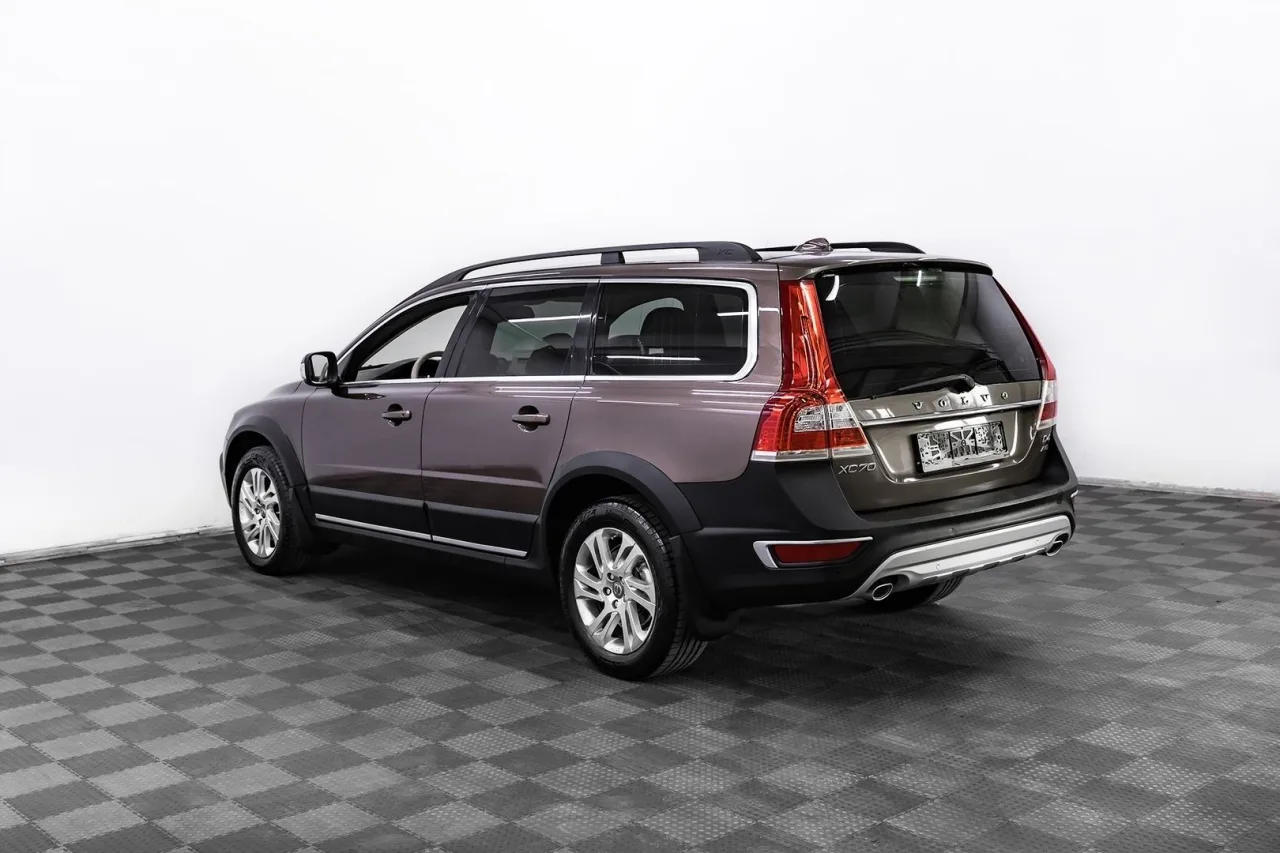 Volvo XC70