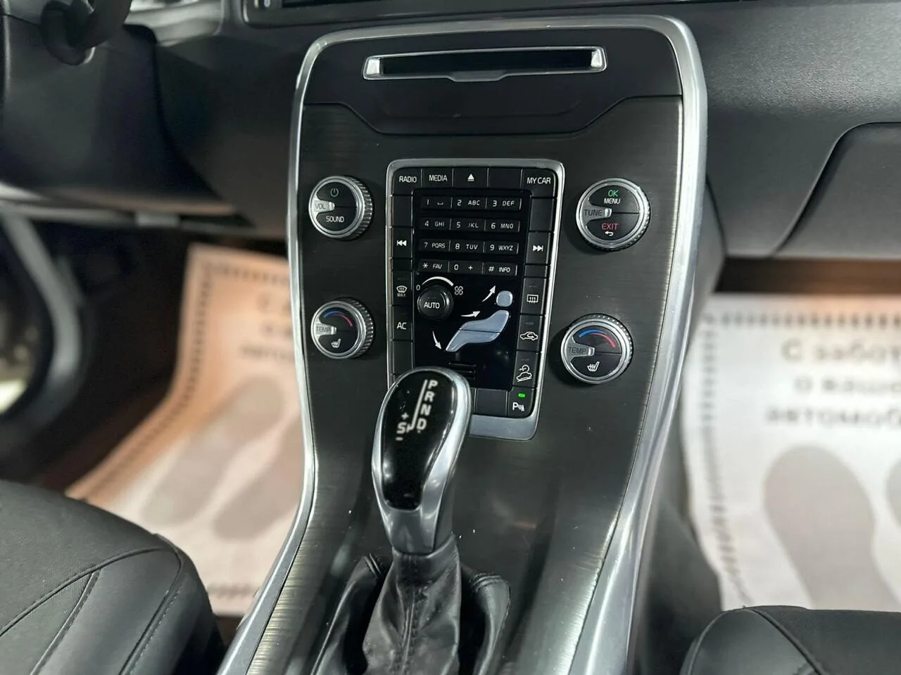 Volvo XC70