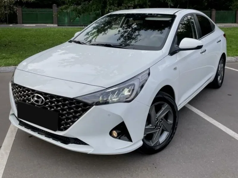 Hyundai Solaris 2022