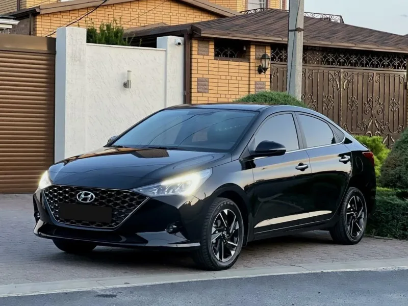Hyundai Solaris 2022