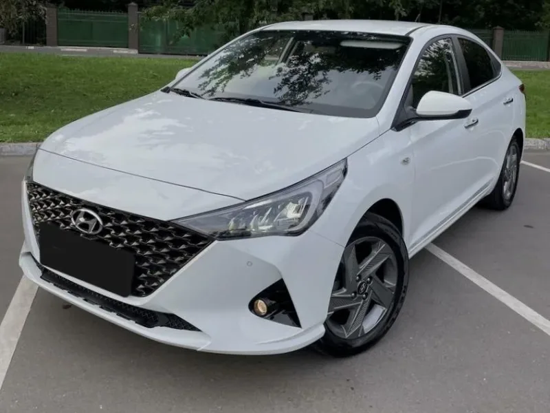 Hyundai Solaris 2022